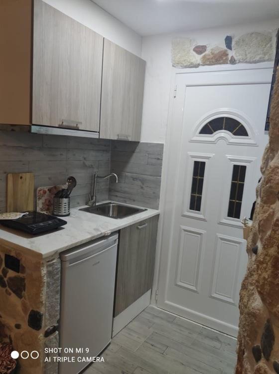 Malvina Rooms Kallithea  ภายนอก รูปภาพ