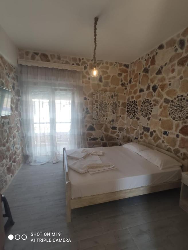 Malvina Rooms Kallithea  ภายนอก รูปภาพ