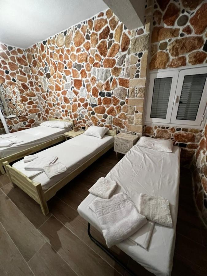 Malvina Rooms Kallithea  ภายนอก รูปภาพ